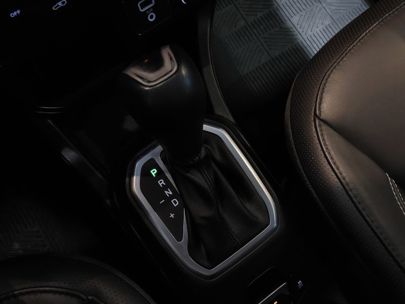 JEEP RENEGADE 1.8 16V FLEX LONGITUDE 4P AUTOMÁTICO 2021/2021 BETIOLO NOVOS E SEMINOVOS LAJEADO / Carros no Vale