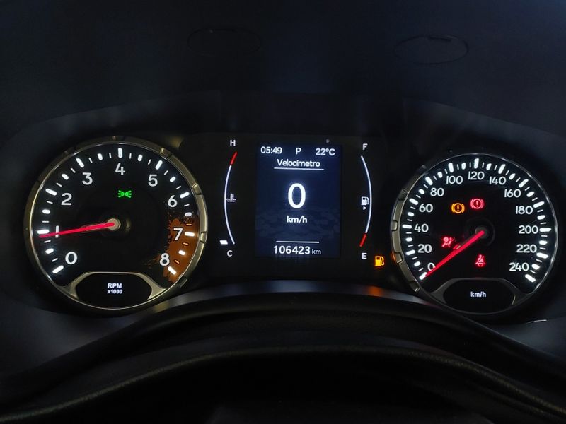 JEEP RENEGADE 1.8 16V FLEX LONGITUDE 4P AUTOMÁTICO 2021/2021 BETIOLO NOVOS E SEMINOVOS LAJEADO / Carros no Vale