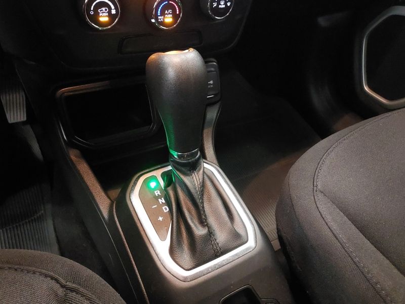 JEEP RENEGADE 1.8 16V FLEX SPORT 4P AUTOMÁTICO 2021/2021 BETIOLO NOVOS E SEMINOVOS LAJEADO / Carros no Vale