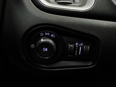 JEEP RENEGADE 1.8 16V FLEX SPORT 4P AUTOMÁTICO 2019/2019 BETIOLO NOVOS E SEMINOVOS LAJEADO / Carros no Vale