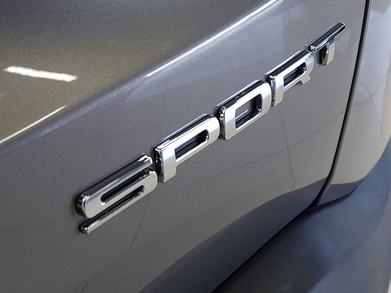 JEEP RENEGADE 1.8 16V FLEX SPORT 4P AUTOMÁTICO 2019/2019 BETIOLO NOVOS E SEMINOVOS LAJEADO / Carros no Vale