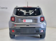 JEEP RENEGADE 1.8 16V FLEX SPORT 4P AUTOMÁTICO 2019/2019 BETIOLO NOVOS E SEMINOVOS LAJEADO / Carros no Vale