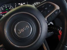 JEEP RENEGADE 2.0 16V TURBO DIESEL SPORT 4P 4X4 AUTOMÁTICO 2016/2016 BETIOLO NOVOS E SEMINOVOS LAJEADO / Carros no Vale