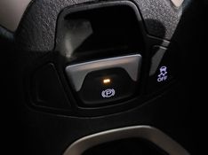 JEEP RENEGADE 2.0 16V TURBO DIESEL SPORT 4P 4X4 AUTOMÁTICO 2016/2016 BETIOLO NOVOS E SEMINOVOS LAJEADO / Carros no Vale