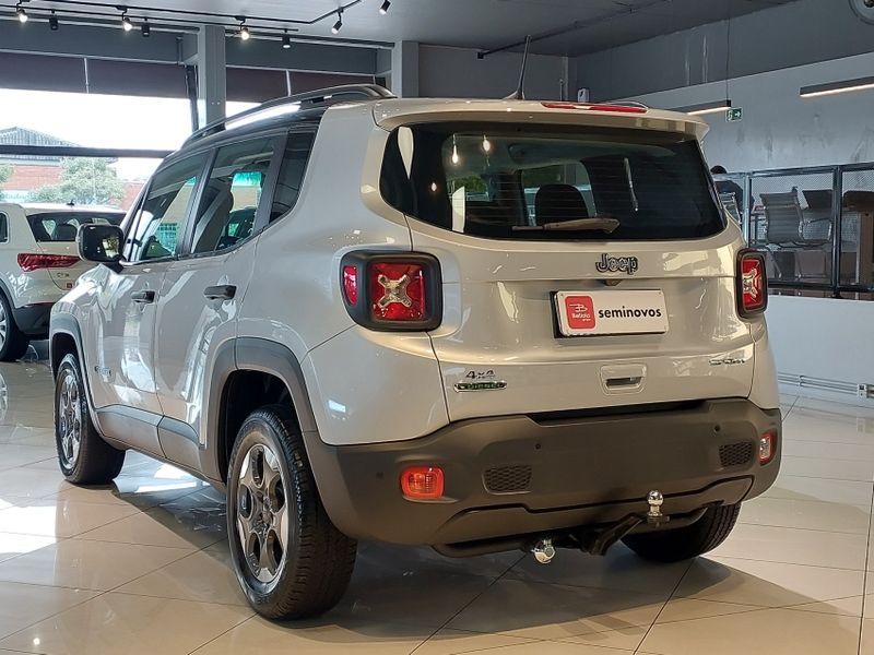 JEEP RENEGADE 2.0 16V TURBO DIESEL SPORT 4P 4X4 AUTOMÁTICO 2016/2016 BETIOLO NOVOS E SEMINOVOS LAJEADO / Carros no Vale