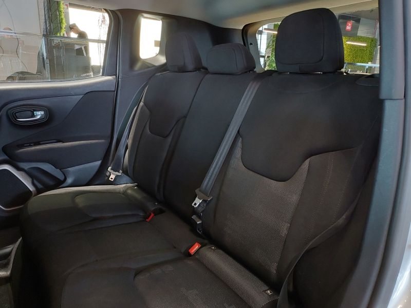 JEEP RENEGADE 2.0 16V TURBO DIESEL SPORT 4P 4X4 AUTOMÁTICO 2016/2016 BETIOLO NOVOS E SEMINOVOS LAJEADO / Carros no Vale