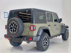 JEEP WRANGLER 2.0 TURBO GASOLINA RUBICON 4P 4X4 AT8 2025/2025 BETIOLO NOVOS E SEMINOVOS LAJEADO / Carros no Vale
