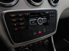 Mercedes-Benz CLASSE A 1.6 200 TURBO STYLE GASOLINA 4P AUTOMATIZADO 2014/2014 BETIOLO NOVOS E SEMINOVOS LAJEADO / Carros no Vale