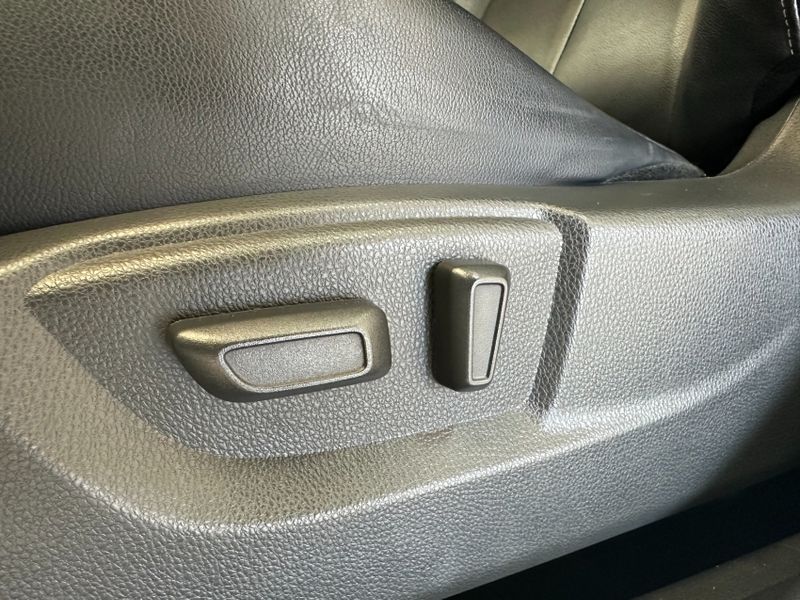 Mitsubishi ECLIPSE CROSS 1.5 MIVEC TURBO GASOLINA HPE-S S-AWC CVT 2024/2025 BETIOLO NOVOS E SEMINOVOS LAJEADO / Carros no Vale Mitsubishi ECLIPSE CROSS 1.5 MIVEC TURBO GASOLINA HPE-S S-AWC CVT 2024/2025 BETIOLO NOVOS E SEMINOVOS LAJEADO / Carros no Vale