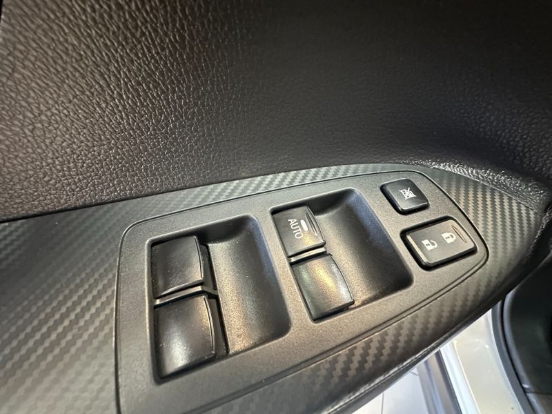 Mitsubishi ECLIPSE CROSS 1.5 MIVEC TURBO GASOLINA HPE-S S-AWC CVT 2024/2025 BETIOLO NOVOS E SEMINOVOS LAJEADO / Carros no Vale Mitsubishi ECLIPSE CROSS 1.5 MIVEC TURBO GASOLINA HPE-S S-AWC CVT 2024/2025 BETIOLO NOVOS E SEMINOVOS LAJEADO / Carros no Vale