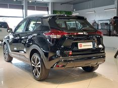 Nissan KICKS 1.6 16V FLEXSTART EXCLUSIVE XTRONIC 2021/2022 BETIOLO NOVOS E SEMINOVOS LAJEADO / Carros no Vale