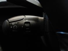 Peugeot 2008 1.6 16V FLEX ALLURE PACK 4P AUTOMÁTICO 2019/2020 BETIOLO NOVOS E SEMINOVOS LAJEADO / Carros no Vale