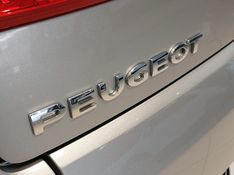 Peugeot 3008 1.6 GRIFFE THP 16V GASOLINA 4P AUTOMÁTICO 2011/2012 BETIOLO NOVOS E SEMINOVOS LAJEADO / Carros no Vale