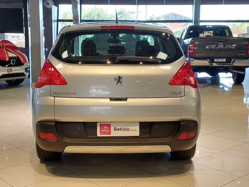 Peugeot 3008 1.6 GRIFFE THP 16V GASOLINA 4P AUTOMÁTICO 2011/2012 BETIOLO NOVOS E SEMINOVOS LAJEADO / Carros no Vale