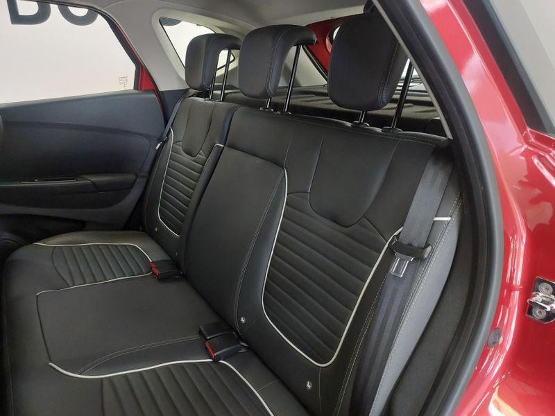 Renault CAPTUR 1.6 16V SCE FLEX INTENSE X-TRONIC 2018/2018 BETIOLO NOVOS E SEMINOVOS LAJEADO / Carros no Vale