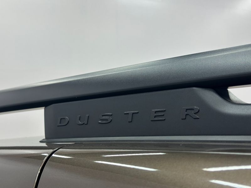 Renault DUSTER 1.3 TCE FLEX ICONIC X-TRONIC 2023/2024 BETIOLO NOVOS E SEMINOVOS LAJEADO / Carros no Vale