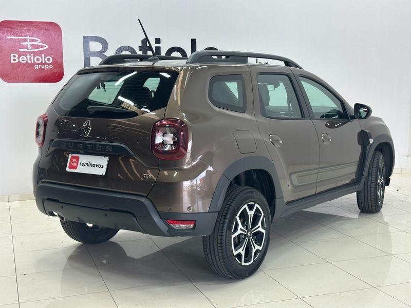 Renault DUSTER 1.3 TCE FLEX ICONIC X-TRONIC 2023/2024 BETIOLO NOVOS E SEMINOVOS LAJEADO / Carros no Vale