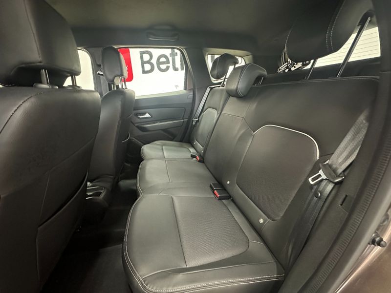 Renault DUSTER 1.3 TCE FLEX ICONIC X-TRONIC 2023/2024 BETIOLO NOVOS E SEMINOVOS LAJEADO / Carros no Vale