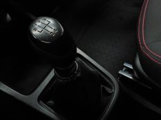 Renault KWID 1.0 12V SCE FLEX ZEN MANUAL 2018/2018 BETIOLO NOVOS E SEMINOVOS LAJEADO / Carros no Vale