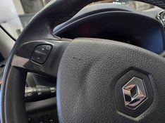 Renault SANDERO 1.6 16V SCE FLEX STEPWAY DYNAMIQUE EASY-R 2018/2019 BETIOLO NOVOS E SEMINOVOS LAJEADO / Carros no Vale