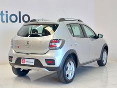 Renault SANDERO 1.6 16V SCE FLEX STEPWAY DYNAMIQUE EASY-R 2018/2019 BETIOLO NOVOS E SEMINOVOS LAJEADO / Carros no Vale