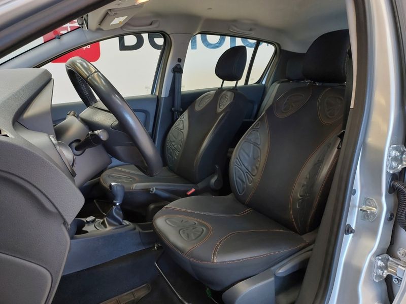 Renault SANDERO 1.6 16V SCE FLEX STEPWAY DYNAMIQUE EASY-R 2018/2019 BETIOLO NOVOS E SEMINOVOS LAJEADO / Carros no Vale