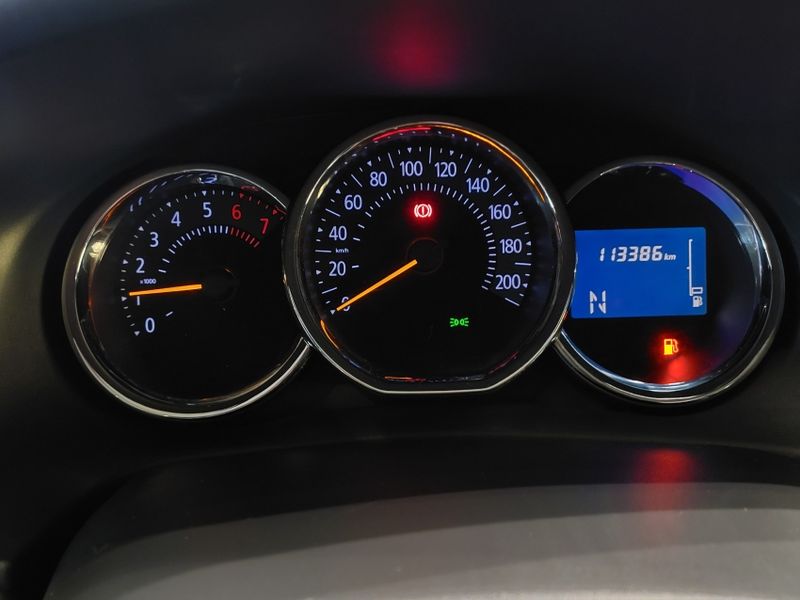 Renault SANDERO 1.6 DYNAMIQUE 8V FLEX 4P AUTOMATIZADO 2016/2017 BETIOLO NOVOS E SEMINOVOS LAJEADO / Carros no Vale