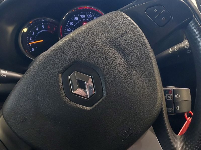 Renault SANDERO 1.6 DYNAMIQUE 8V FLEX 4P AUTOMATIZADO 2016/2017 BETIOLO NOVOS E SEMINOVOS LAJEADO / Carros no Vale