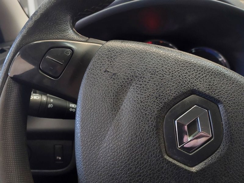 Renault SANDERO 1.6 DYNAMIQUE 8V FLEX 4P AUTOMATIZADO 2014/2015 BETIOLO NOVOS E SEMINOVOS LAJEADO / Carros no Vale Renault SANDERO 1.6 DYNAMIQUE 8V FLEX 4P AUTOMATIZADO 2014/2015 BETIOLO NOVOS E SEMINOVOS LAJEADO / Carros no Vale