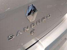 Renault SANDERO 1.6 DYNAMIQUE 8V FLEX 4P AUTOMATIZADO 2016/2017 BETIOLO NOVOS E SEMINOVOS LAJEADO / Carros no Vale