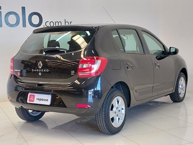 Renault SANDERO 1.6 DYNAMIQUE 8V FLEX 4P AUTOMATIZADO 2014/2015 BETIOLO NOVOS E SEMINOVOS LAJEADO / Carros no Vale