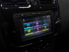 Renault SANDERO 1.6 STEPWAY RIP CURL 8V FLEX 4P AUTOMATIZADO 2015/2016 BETIOLO NOVOS E SEMINOVOS LAJEADO / Carros no Vale