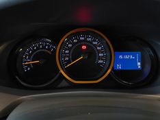 Renault SANDERO 1.6 STEPWAY RIP CURL 8V FLEX 4P AUTOMATIZADO 2015/2016 BETIOLO NOVOS E SEMINOVOS LAJEADO / Carros no Vale