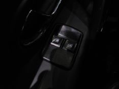 Renault SANDERO 1.6 STEPWAY RIP CURL 8V FLEX 4P AUTOMATIZADO 2015/2016 BETIOLO NOVOS E SEMINOVOS LAJEADO / Carros no Vale