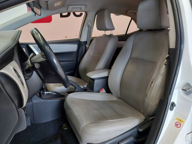 Toyota COROLLA 1.8 GLI UPPER 16V FLEX 4P AUTOMÁTICO 2019/2019 BETIOLO NOVOS E SEMINOVOS LAJEADO / Carros no Vale