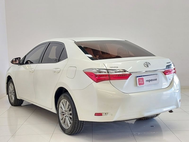 Toyota COROLLA 1.8 GLI UPPER 16V FLEX 4P AUTOMÁTICO 2019/2019 BETIOLO NOVOS E SEMINOVOS LAJEADO / Carros no Vale
