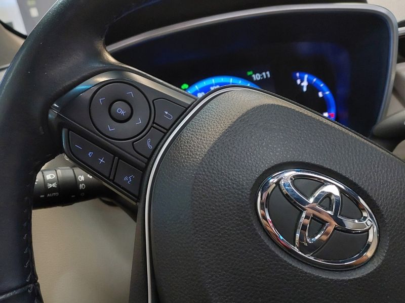 Toyota COROLLA CROSS 1.8 VVT-I HYBRID FLEX XRX CVT 2022/2023 BETIOLO NOVOS E SEMINOVOS LAJEADO / Carros no Vale