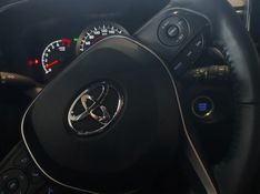 Toyota COROLLA CROSS 2.0 VVT-IE FLEX XRE DIRECT SHIFT 2021/2022 BETIOLO NOVOS E SEMINOVOS LAJEADO / Carros no Vale