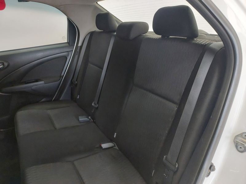 Toyota ETIOS 1.5 X PLUS SEDAN 16V FLEX 4P AUTOMÁTICO 2019/2020 BETIOLO NOVOS E SEMINOVOS LAJEADO / Carros no Vale Toyota ETIOS 1.5 X PLUS SEDAN 16V FLEX 4P AUTOMÁTICO 2019/2020 BETIOLO NOVOS E SEMINOVOS LAJEADO / Carros no Vale