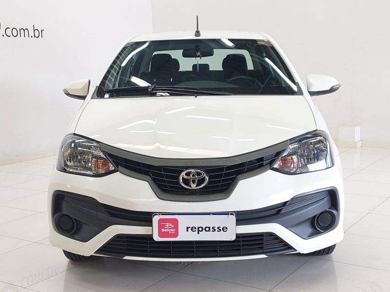Toyota ETIOS 1.5 X PLUS SEDAN 16V FLEX 4P AUTOMÁTICO 2019/2020 BETIOLO NOVOS E SEMINOVOS LAJEADO / Carros no Vale Toyota ETIOS 1.5 X PLUS SEDAN 16V FLEX 4P AUTOMÁTICO 2019/2020 BETIOLO NOVOS E SEMINOVOS LAJEADO / Carros no Vale