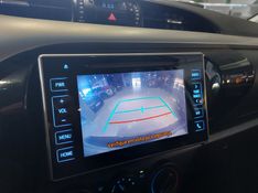 Toyota HILUX 2.8 SR 4X4 CD 16V DIESEL 4P AUTOMÁTICO 2016/2016 BETIOLO NOVOS E SEMINOVOS LAJEADO / Carros no Vale