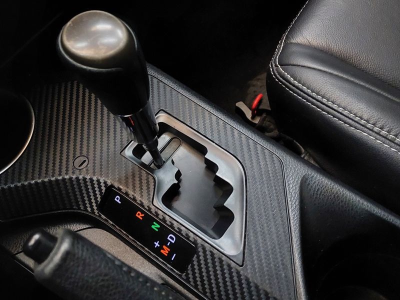 Toyota RAV4 2.0 4X2 16V GASOLINA 4P AUTOMÁTICO 2015/2015 BETIOLO NOVOS E SEMINOVOS LAJEADO / Carros no Vale