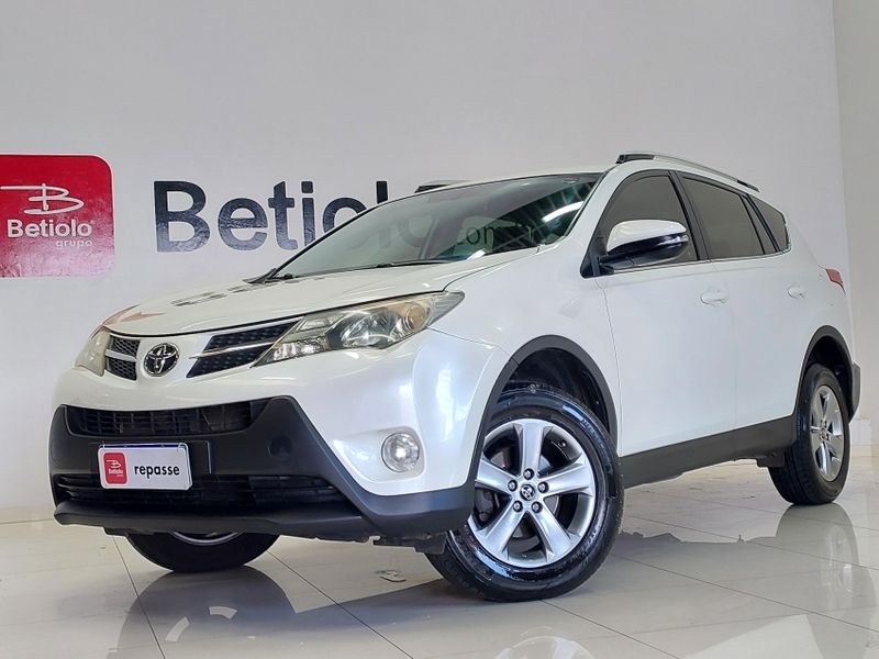 Toyota RAV4 2.0 4X2 16V GASOLINA 4P AUTOMÁTICO 2015/2015 BETIOLO NOVOS E SEMINOVOS LAJEADO / Carros no Vale