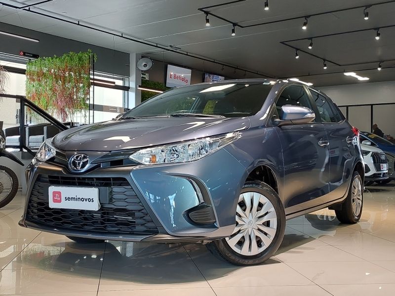 Toyota YARIS 1.5 16V FLEX XL MULTIDRIVE 2022/2023 BETIOLO NOVOS E SEMINOVOS LAJEADO / Carros no Vale