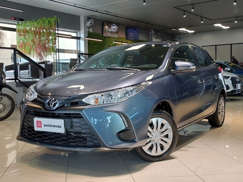 Toyota YARIS 1.5 16V FLEX XL MULTIDRIVE 2022/2023 BETIOLO NOVOS E SEMINOVOS LAJEADO / Carros no Vale