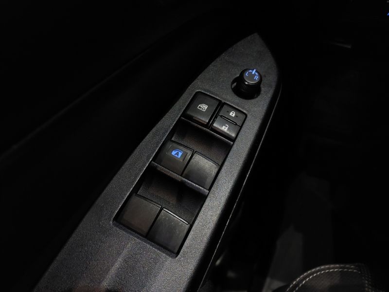 Toyota YARIS 1.5 16V FLEX XL MULTIDRIVE 2022/2023 BETIOLO NOVOS E SEMINOVOS LAJEADO / Carros no Vale