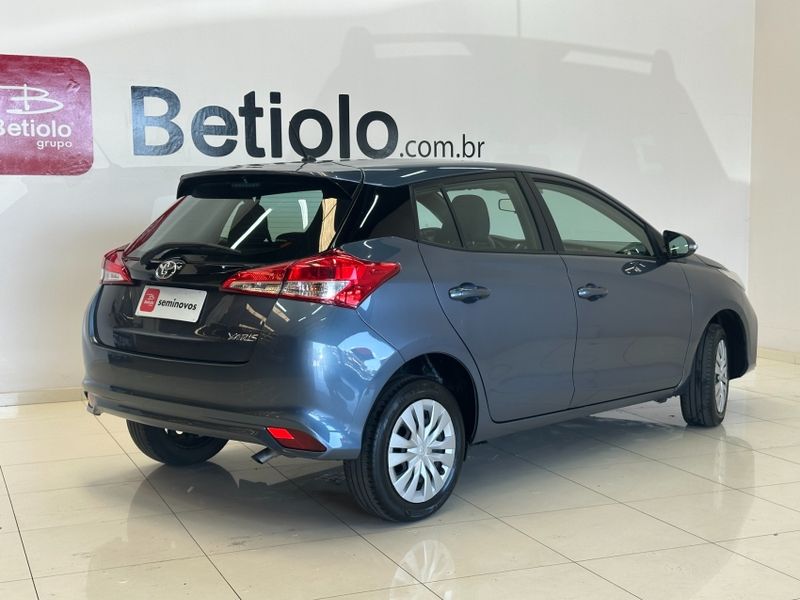 Toyota YARIS 1.5 16V FLEX XL MULTIDRIVE 2022/2023 BETIOLO NOVOS E SEMINOVOS LAJEADO / Carros no Vale