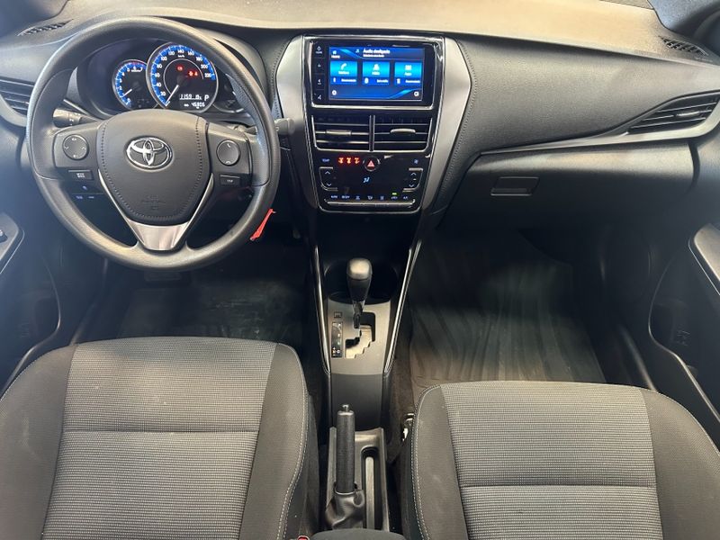 Toyota YARIS 1.5 16V FLEX XL MULTIDRIVE 2022/2023 BETIOLO NOVOS E SEMINOVOS LAJEADO / Carros no Vale