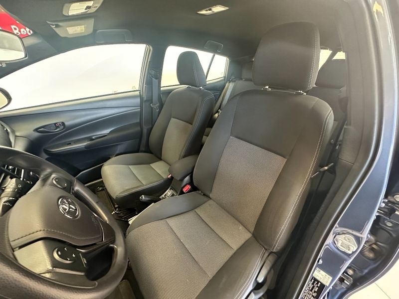 Toyota YARIS 1.5 16V FLEX XL MULTIDRIVE 2022/2023 BETIOLO NOVOS E SEMINOVOS LAJEADO / Carros no Vale