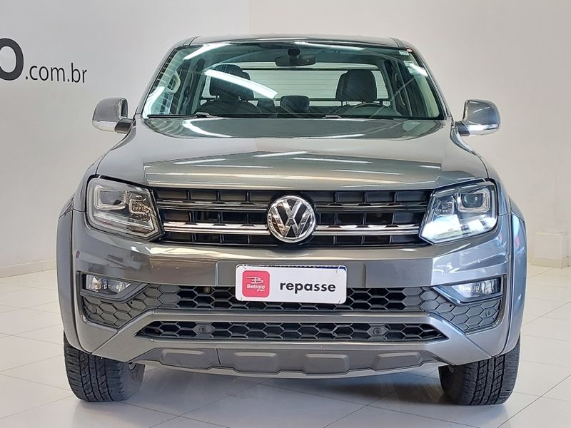 Volkswagen AMAROK 2.0 HIGHLINE 4X4 CD 16V TURBO INTERCOOLER DIESEL 4P AUTOMÁTICO 2018/2019 BETIOLO NOVOS E SEMINOVOS LAJEADO / Carros no Vale